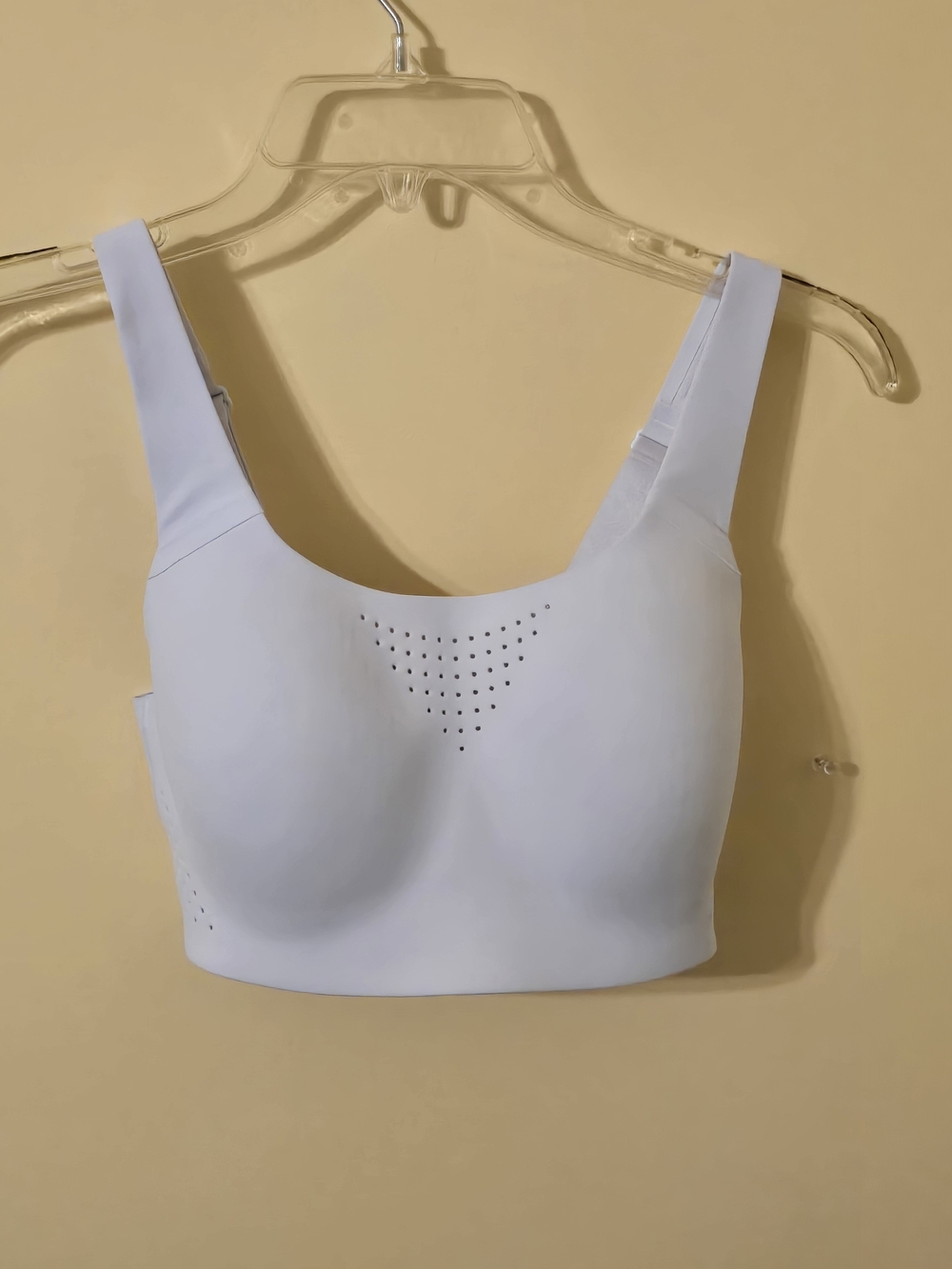 Victoria's Secret VSX White Seamless Padded Sport Bra w/ Perforated Front Panel